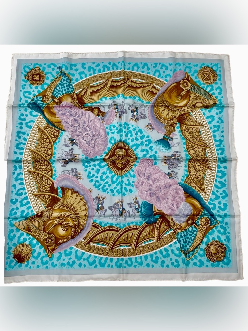 HERMES “CASQUES ET PLUMETS” 90 CM SILK CARRE SCARF